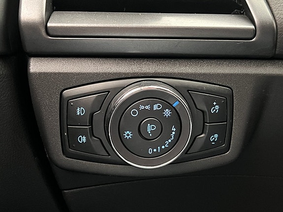 Ford Mondeo 14 of 28