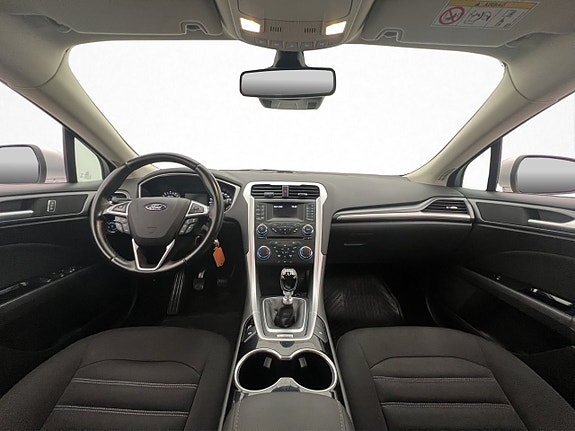 Ford Mondeo 12 of 28