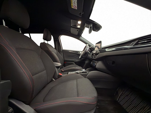 Ford Focus 24 of 30
