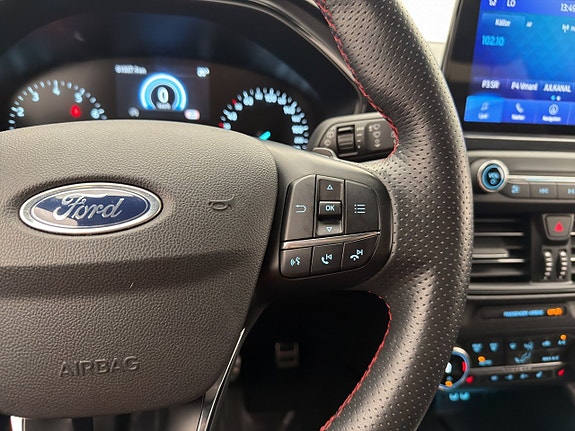 Ford Focus 15 of 30