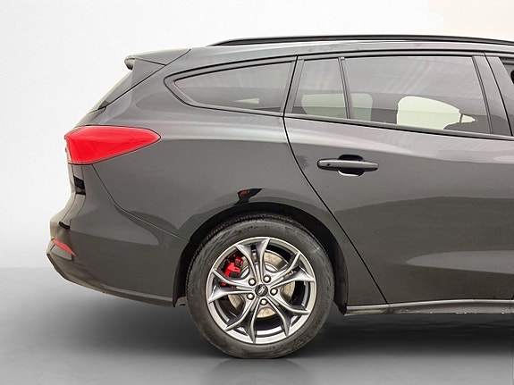 Ford Focus 28 of 30