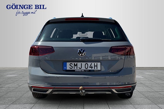 Volkswagen Passat Alltrack 7 of 18
