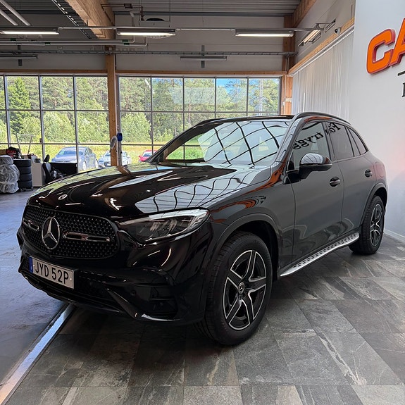 Mercedes-Benz GLC300 e 5 of 5