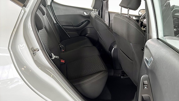 Ford Fiesta 5 of 5