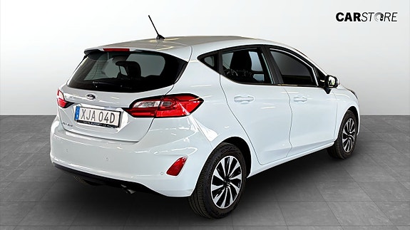 Ford Fiesta 2 of 5