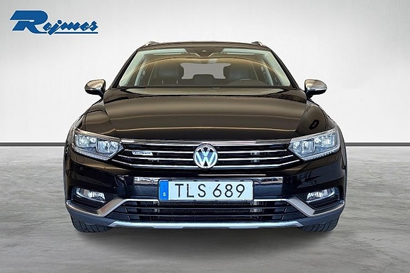 Volkswagen Passat Alltrack 20 of 20