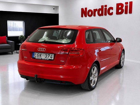 Audi A3 3 of 9