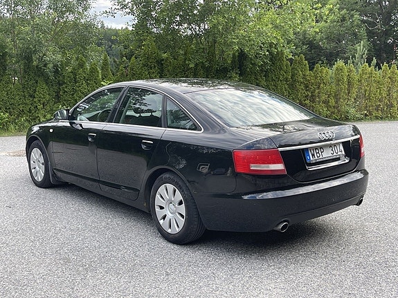 Audi A6 4 of 15