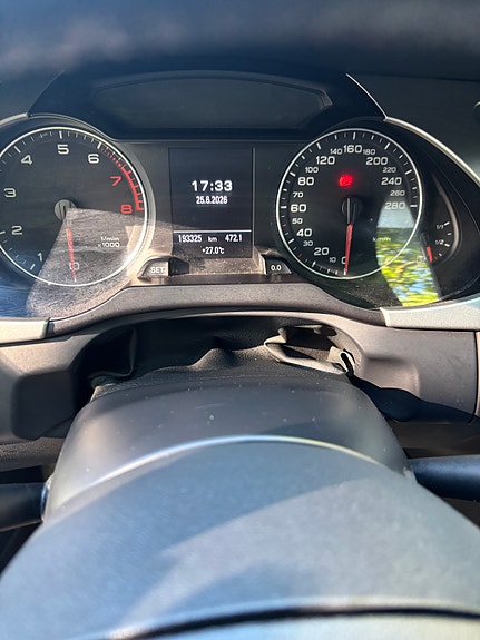 Audi A4 5 of 11