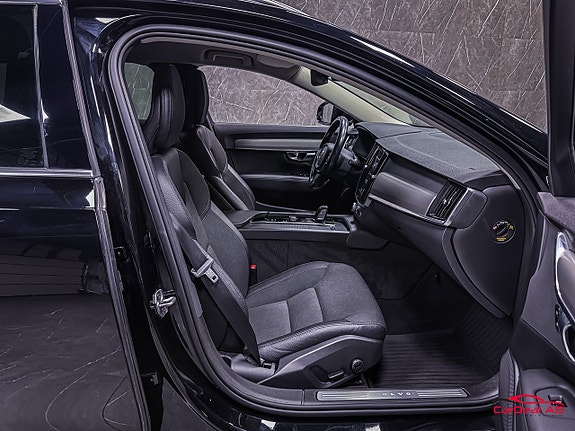 Volvo V90 14 of 24