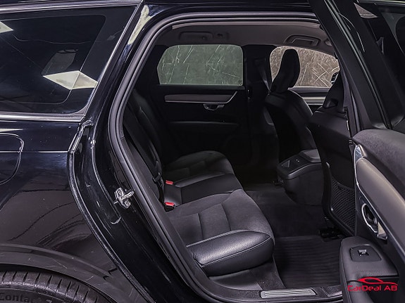 Volvo V90 15 of 24