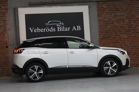 Peugeot 3008 3 of 5