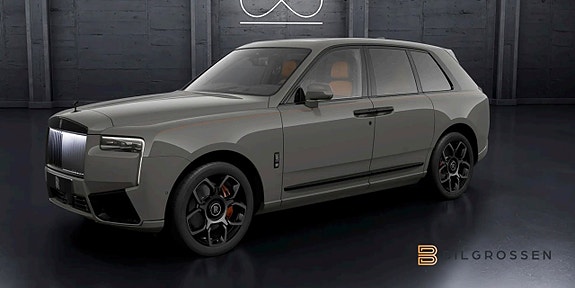 Rolls Royce Cullinan 2 of 5