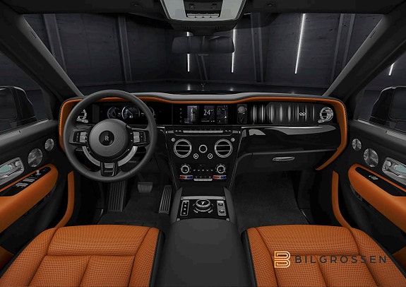 Rolls Royce Cullinan 4 of 5