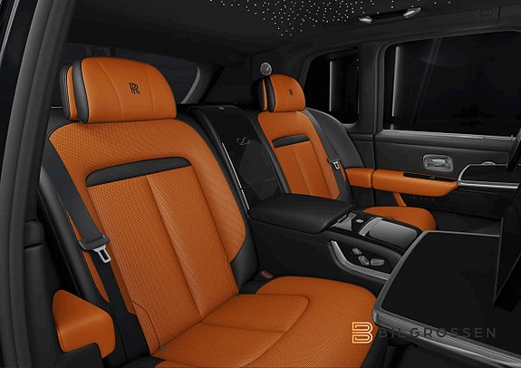 Rolls Royce Cullinan 6 of 9