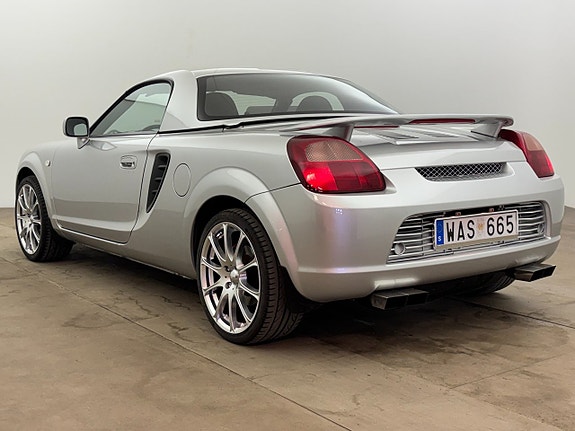 Toyota MR2 3 of 5