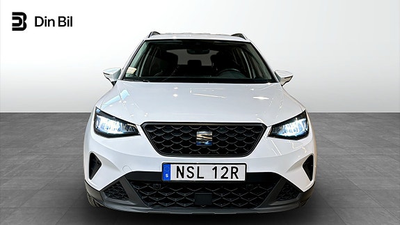 Seat Arona 4 of 5