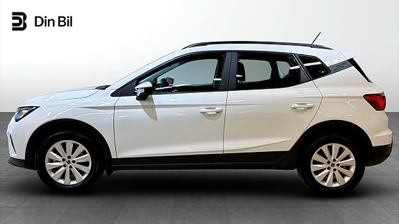 Seat Arona 2 of 5