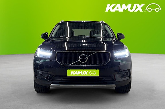 Volvo XC40 6 of 22