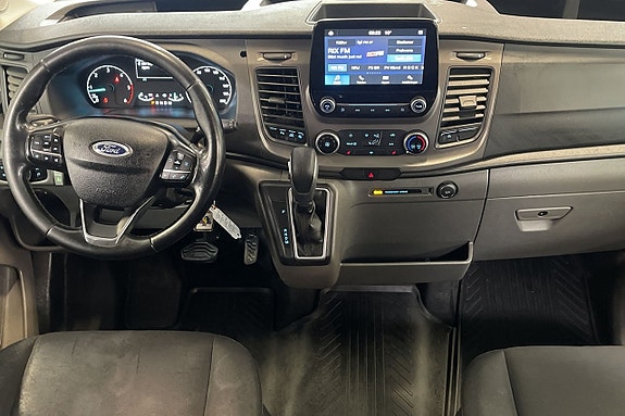 Ford Transit 10 of 11