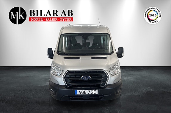 Ford Transit 2 of 5