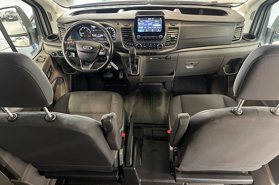 Ford Transit 9 of 11