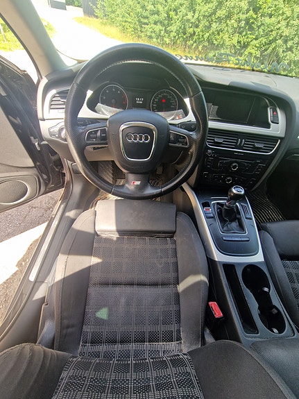 Audi A4 6 of 8