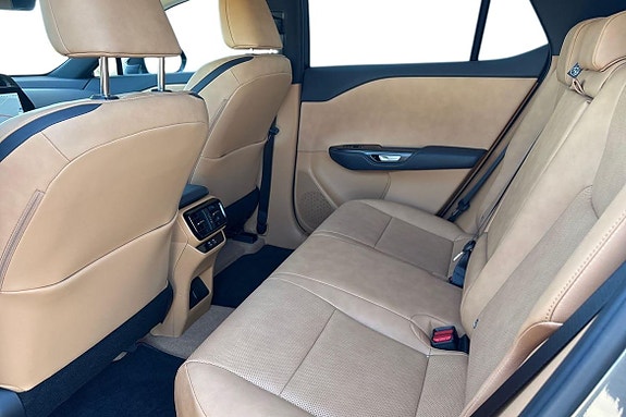 Lexus RZ300e 11 of 24