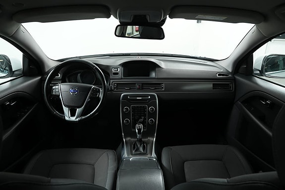 Volvo XC70 15 of 20