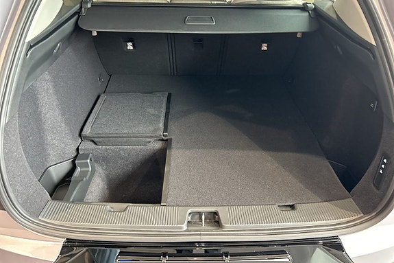 Volvo EX60 26 of 27
