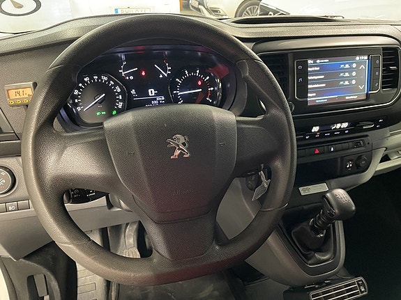 Peugeot Expert 5 of 5