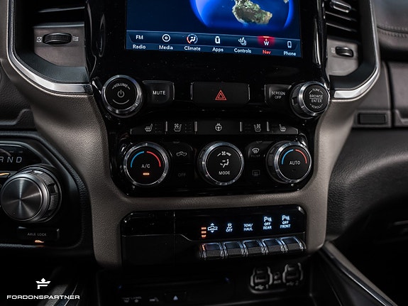 Dodge RAM 1500 25 of 30