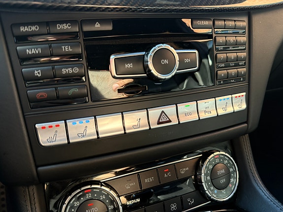 Mercedes-Benz CLS63 9 of 14