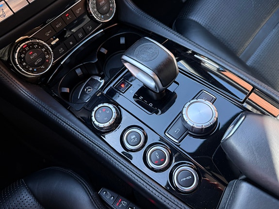 Mercedes-Benz CLS63 8 of 14