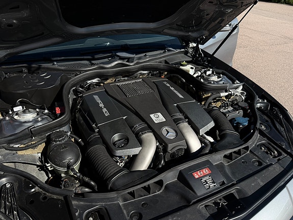 Mercedes-Benz CLS63 14 of 14