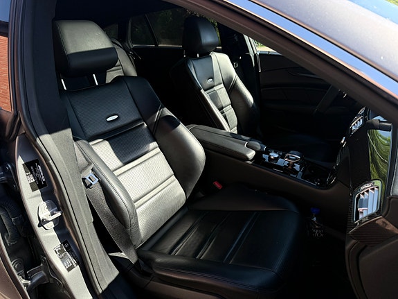 Mercedes-Benz CLS63 7 of 14