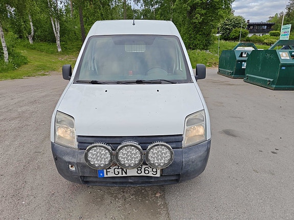 Ford Transit Connect 2 of 5