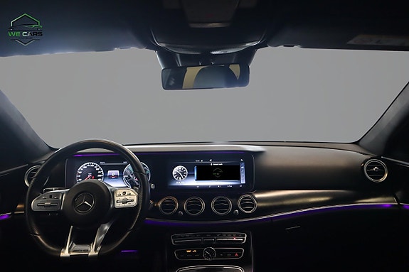 Mercedes-Benz E220 d 18 of 23
