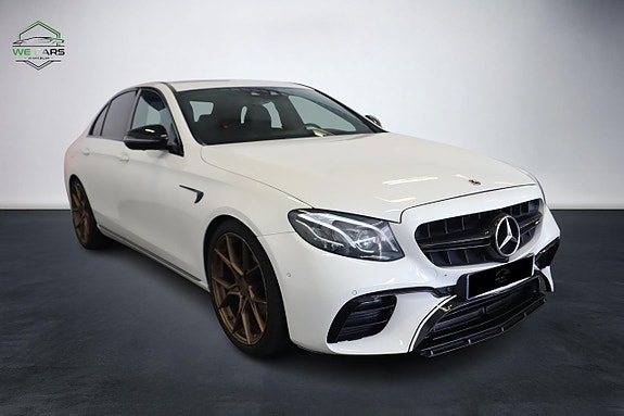 Mercedes-Benz E220 d 3 of 5