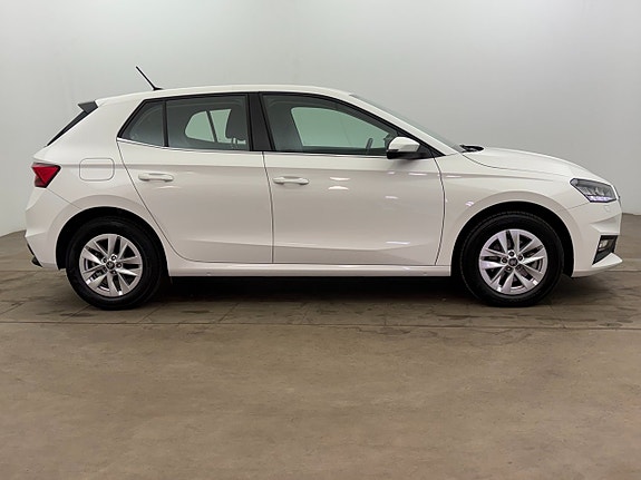 Skoda Fabia 6 of 22