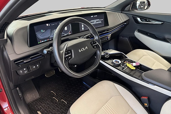 Kia EV6 7 of 25