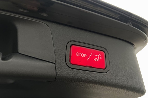 Mercedes-Benz C200 21 of 30