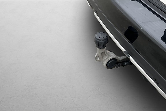 Mercedes-Benz C200 13 of 30