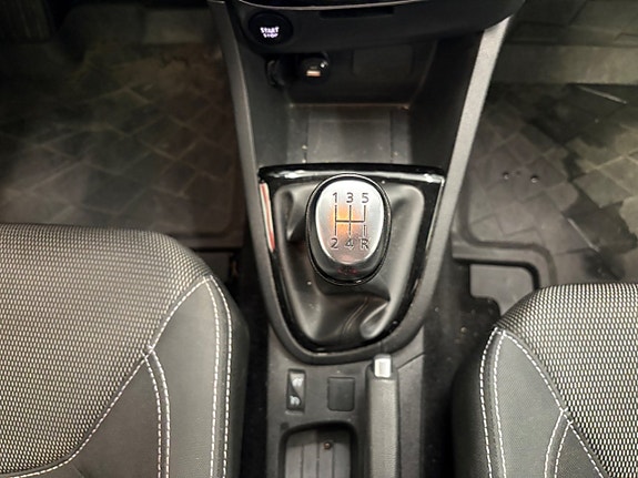 Renault Clio 7 of 10