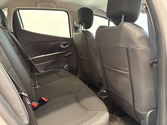 Renault Clio 10 of 10