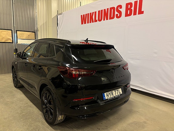 Opel Grandland X 3 of 5