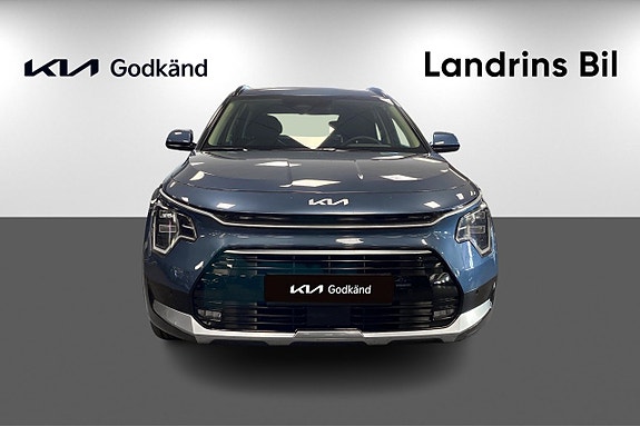 Kia Niro 2 of 5