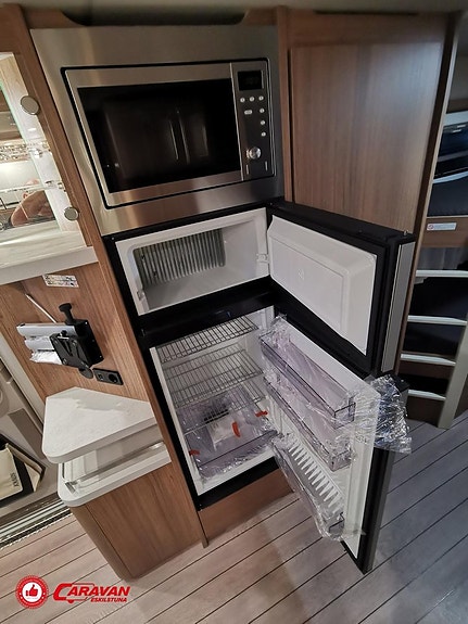 Knaus Südwind 590 UK Scandinavian Selection 13 of 24