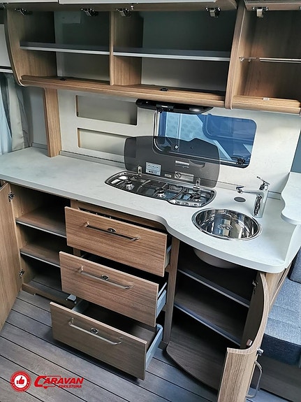Knaus Südwind 580 UF Scandinavian Selection 10 of 25