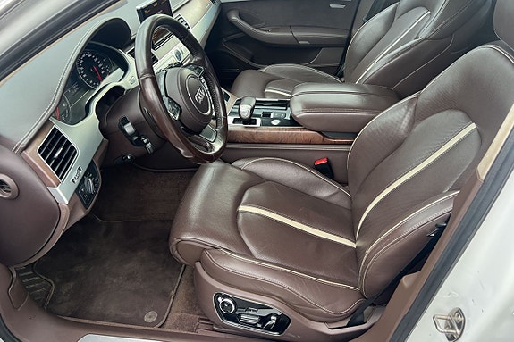 Audi A8 18 of 30